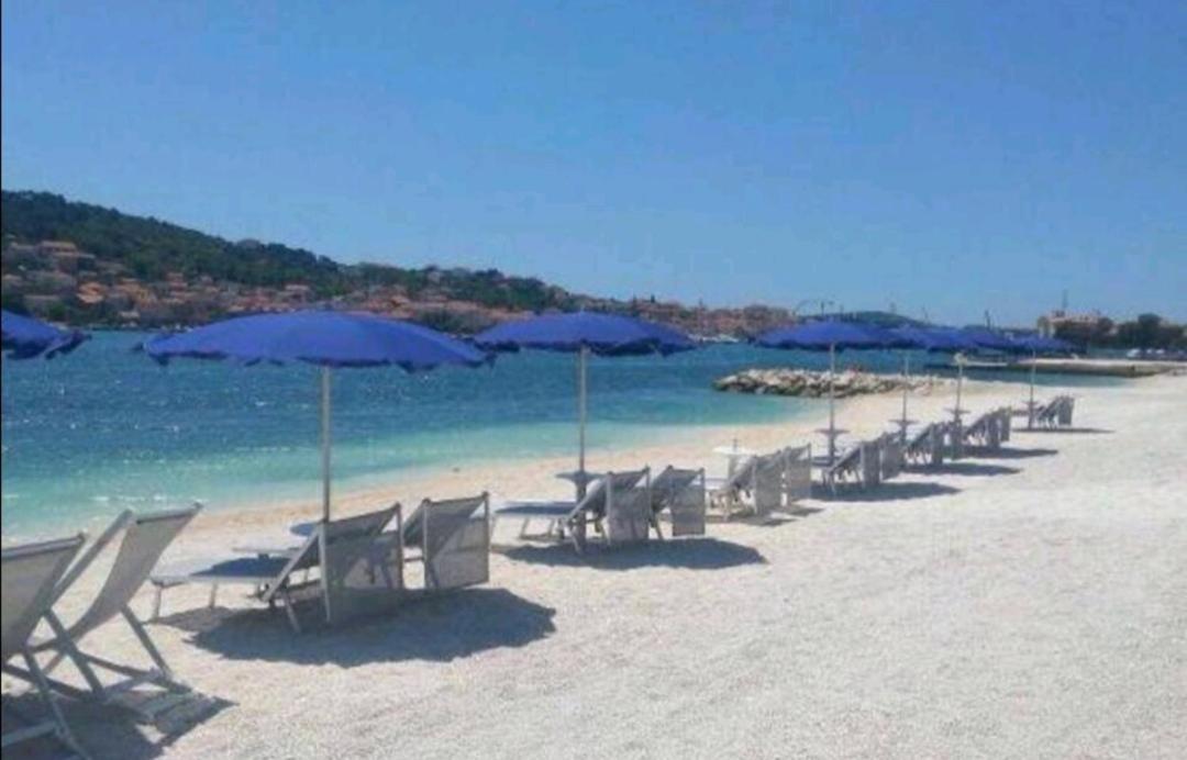 Magnolia 4* Luxury In Town Center Apartamento Trogir
